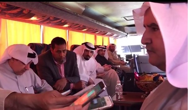 بالفيديو..وزير الكهرباء والماء يرافق الصحافيين في الطريق إلى محطة الصبية لافتتاح مشروع توسعة المحطة بقدرة 500 ميغاواط