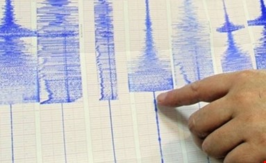 زلزال عنيف يضرب ولاية سكيكدة الجزائرية