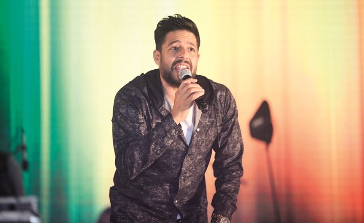 محمد حماقي﻿