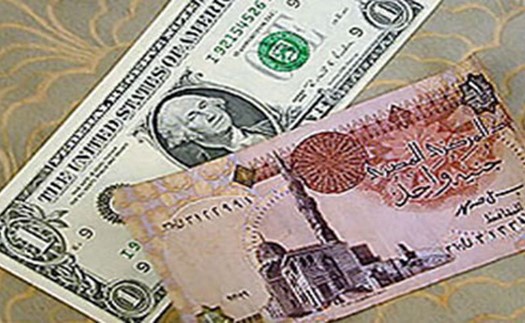 الدولار يرفع إلى 16.35 جنيهاً والدينار يقفز إلى 53.15 جنيهاً