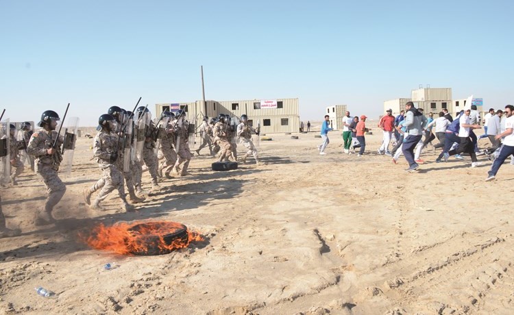 جانب من مجريات تمرين القبضة الحاسمة﻿