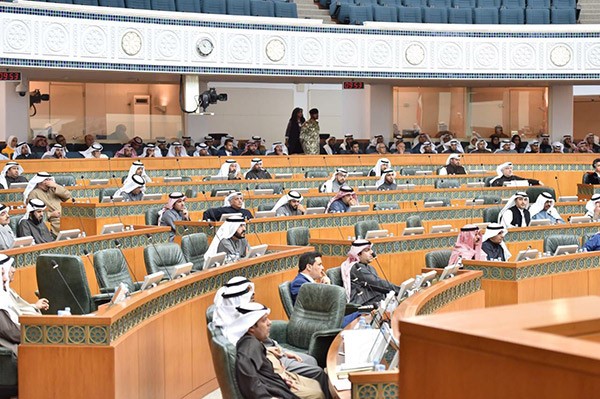 مجلس الأمة يوافق على إنشاء لجنة تحقيق بتجاوزات في إدارات وزارة الصحة