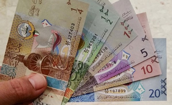 «الجنائية» تبحث عن شخص يزعم انتسابه لعائلة مرموقة للنصب على المواطنين بتكييش القروض