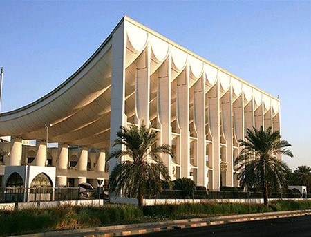 مجلس الأمة يوافق على تعديل قانون الأحداث إلى 18 عاماً ويحيله للحكومة
