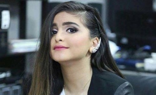 شاهدوا .. حلا الترك تهاجم والدتها بأقسى الكلمات... وماذا حدث في المحكمة؟