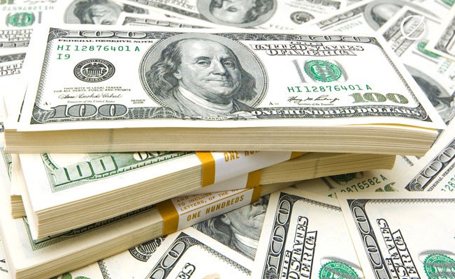 جنيهان زيادة في سعر الدولار خلال أسبوع مسجلاً 17.18 جنيهاً