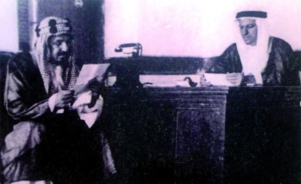 تعرف على قصة المعلم اللبناني الذي استعان به الملك عبدالعزيز في مفاوضاته مع الإنجليز وعينه وزير دولة