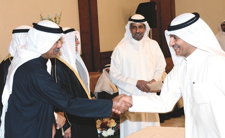 تكريم أحد الفائزين﻿