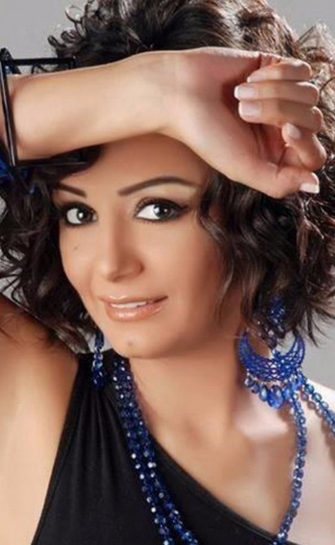 بالفيديو.. مَن هي النجمة التي احتفلت ديمة بياعة بعيدها بطريقة غريبة؟ إليكم كلامها المؤثر