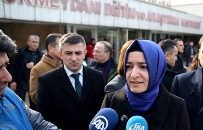 وزيرة الأسرة التركية تعود إلى إسطنبول: عشنا ليلة غاية في المرارة بهولندا التي تتحدث عن الديمقراطية وحرية التعبير