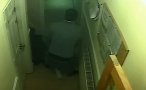 فيديو عنيف.. ضرب "لا يمكن لعقل أن يتخيله" ضد امرأة!