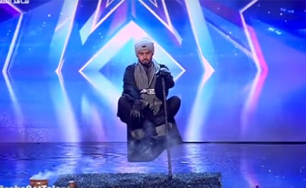 بالفيديو.. لن تصدقوا رد فعل نجوى كرم على فعل المشترك السعودي.. أذهل لجنة Arabs Got Talent