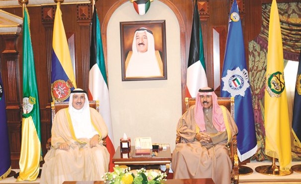 سمو ولي العهد لدى استقباله م. احمد الجسار﻿