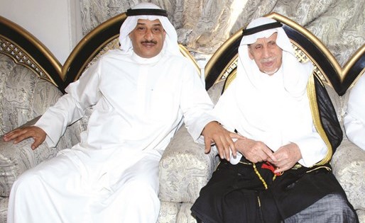 فيصل الدويش وابنه فلاح في ديوان الدويش﻿