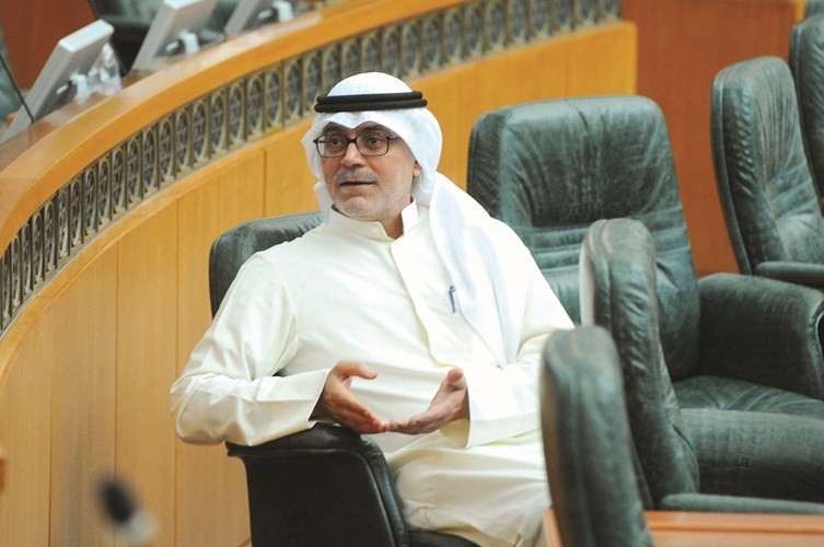 صلاح خورشيد ﻿