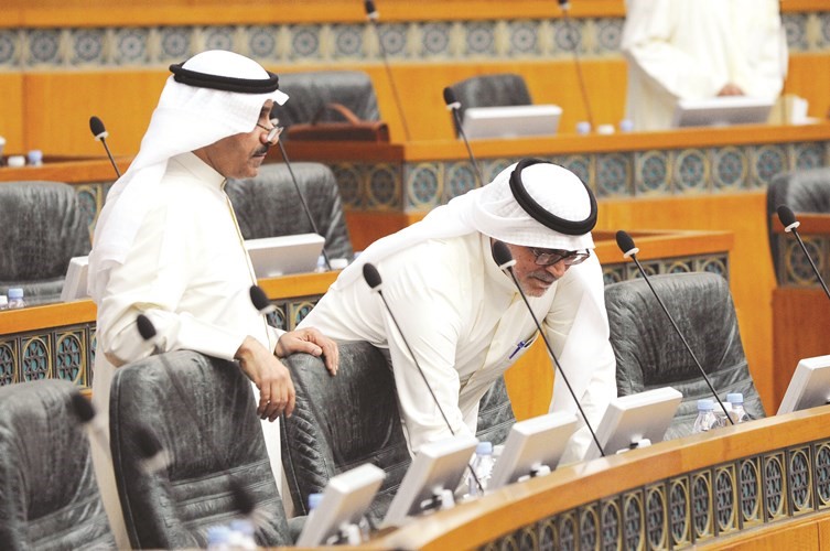 صلاح خورشيد ومرزوق الخليفة﻿