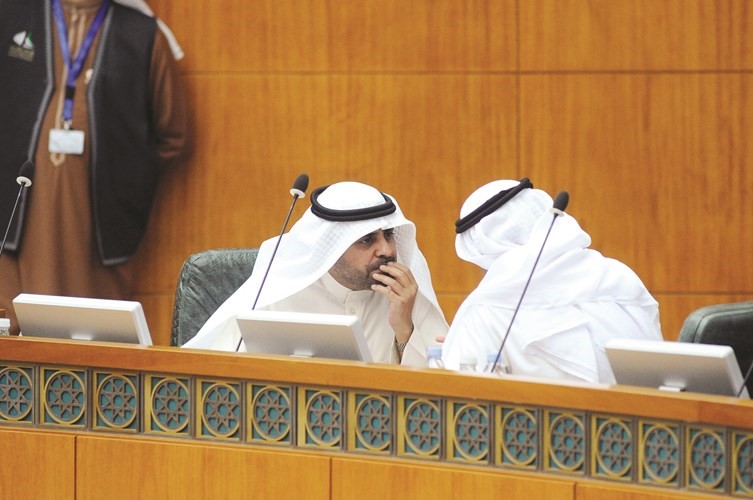 محمد الجبري اثناء الجلسة﻿