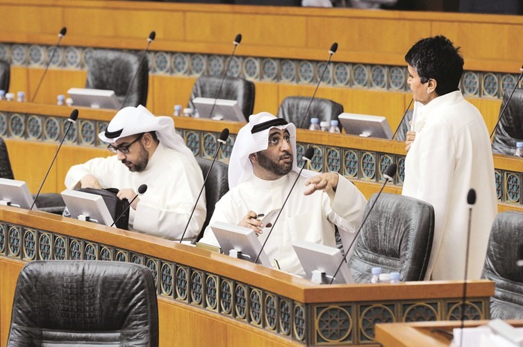 صفاء الهاشم ومحمد الدلال واسامة الشاهين﻿