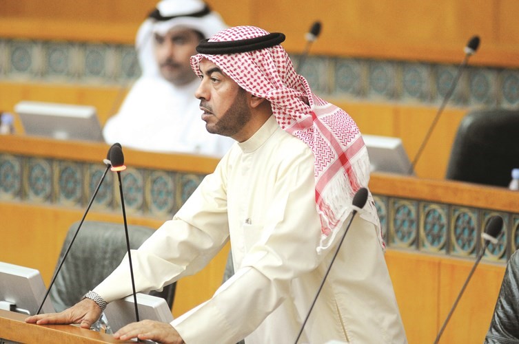 علي الدقباسي﻿