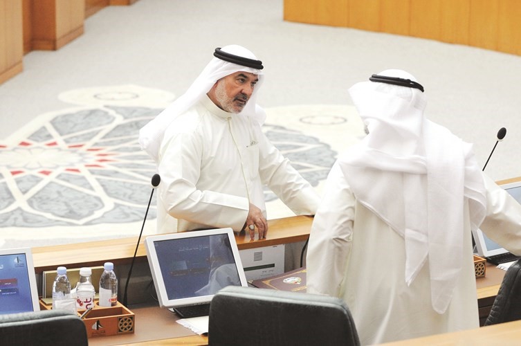 صالح عاشور﻿