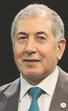 بكر اتاجان﻿