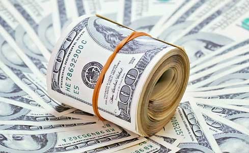 الدولار يسجل 18 جنيهاً والدينار 58.91 جنيهاً