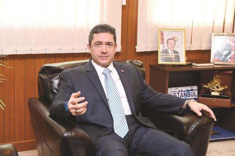 تامير لـ «الأنباء»: أردوغان سيقلد الأمير «وسام الدولة» تقديراً لجهود سموه في العمل الإنساني وحل النزاعات وإحلال السلام