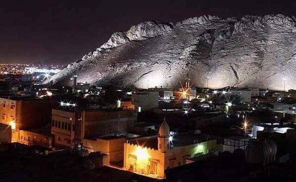 بالصور.. تعرّف على سبب تسمية جبل "أُحد" بهذا الاسم