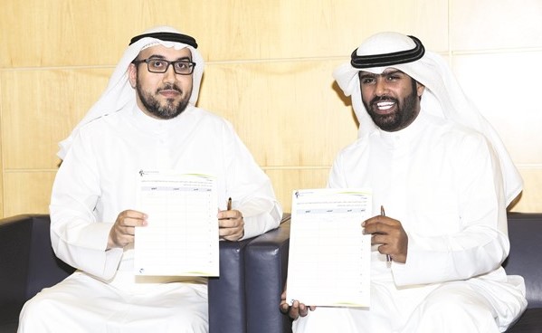 النائب أسامة الشاهين ومحمد العفاسي يوقعان ميثاق شرف ريادة الأعمال﻿