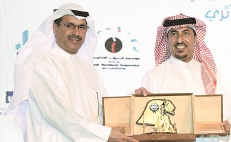 د. احمد الاثري مكرما د.حمد التويجري﻿