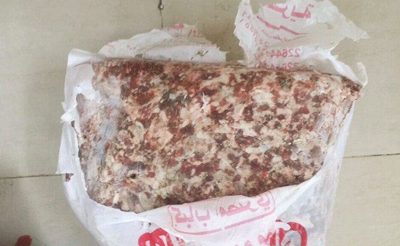 «طوارئ التجارة» تضبط نصف طن لحوم معدة للبيع في مطعم مشهور بحولي