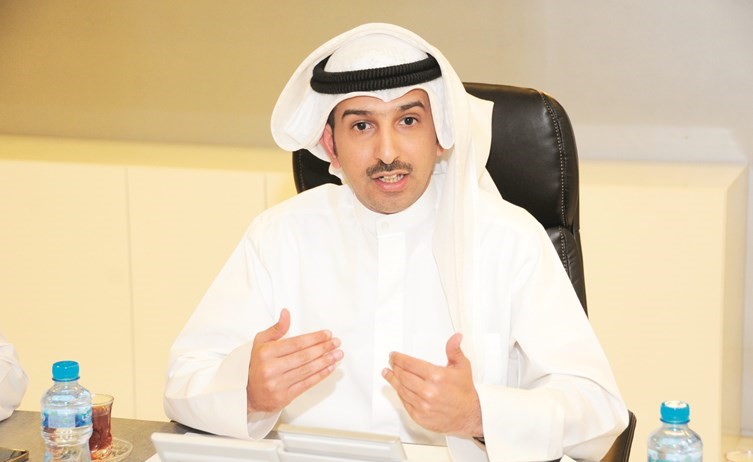 البابطين لقراء «الأنباء»: سأظل معارضاً في الحق إلى أن تتعدل الأوضاع في الكويت