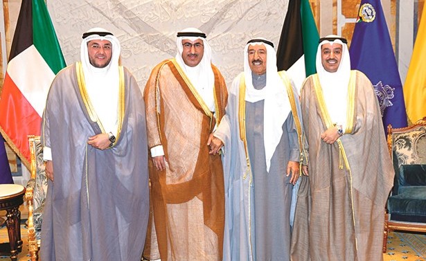 صاحب السمو الأمير مستقبلا د.محمد الفارس ود.عبدالمحسن الحويلة وم.طارق العميري﻿