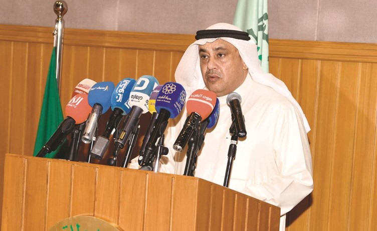 د. مطر المطيري متحدثا﻿
