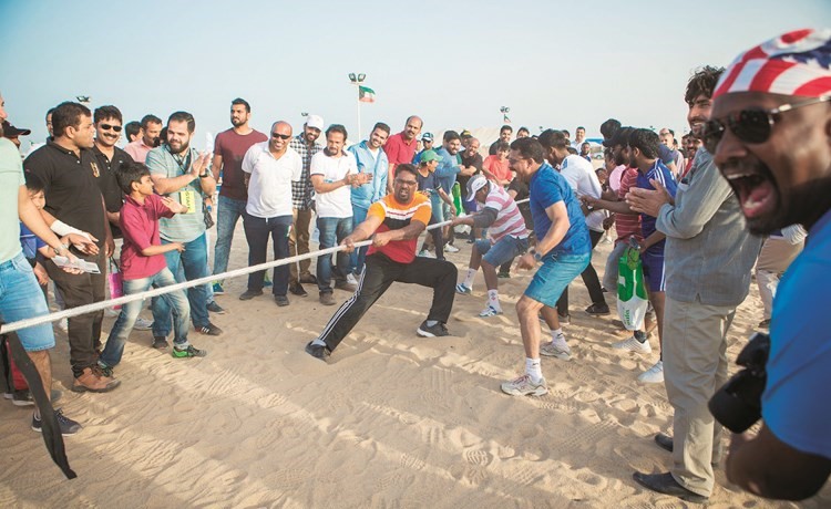 لعبة شد الحبل﻿