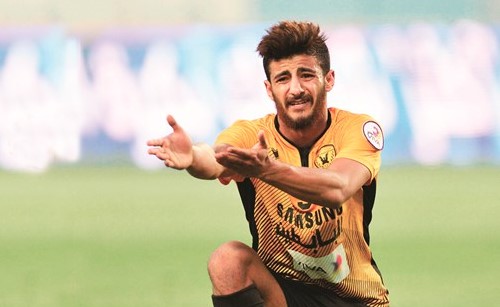 بوحمد: «حطوا لنا حكام مثل الناس»