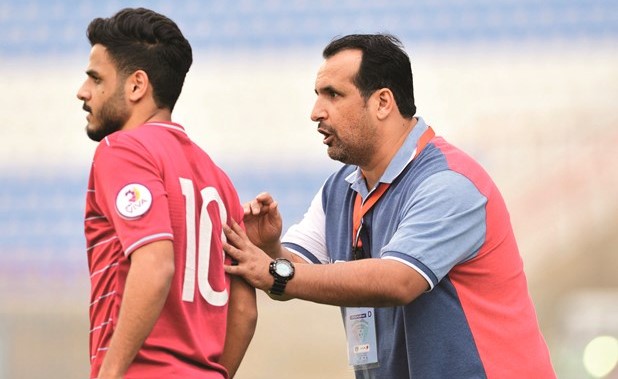 مدرب النصر ظاهر العدواني جدد ونجح	(الازرق . كوم) ﻿