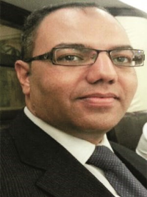 بشير مصطفى﻿