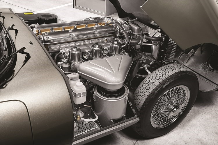 «جاكوار كلاسيك» تطلق E-TYPE REBORN