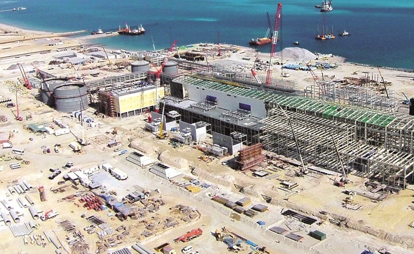 جانب من اعمال التشييد والبناء في محطة الزور الشمالية﻿