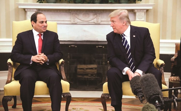 وجانب من المؤتمر الصحافي للرئيسين ترامب والسيسي قبل بدء المباحثات الرسمية بين البلدين(أ.پ)﻿