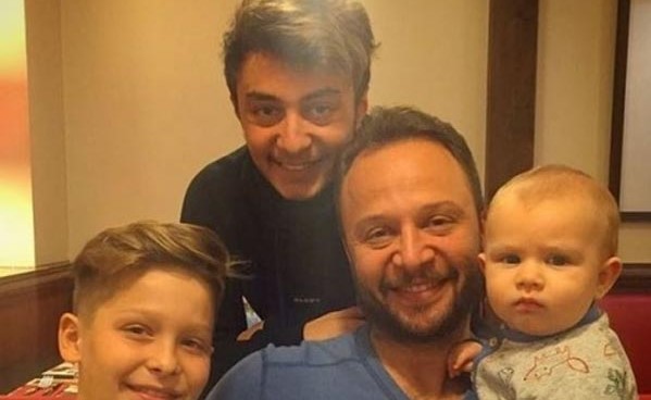 بالصور - وسامة ابن مكسيم خليل تطغى على وسامة اجمل طفل في العالم!