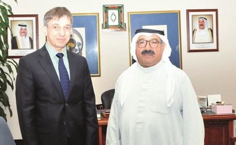 الشيخ ناصر صباح الأحمد وسفير النمسا د.زيغورد باخر ﻿
