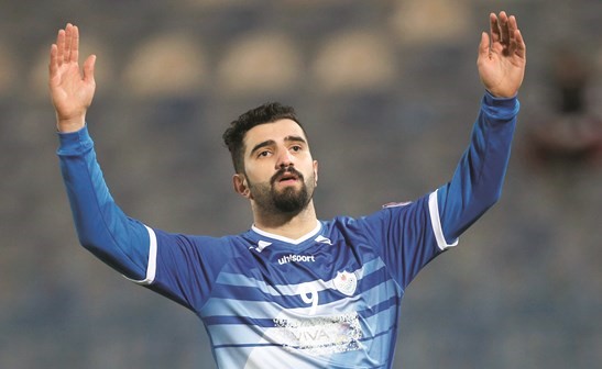 مهاجم الشباب مسعود فريدون﻿