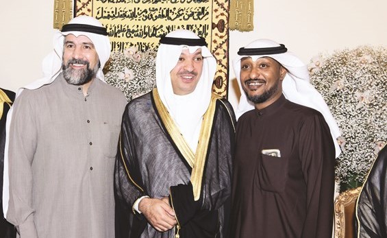 وتهنئة لحمد البلوشي من الأصدقاء﻿