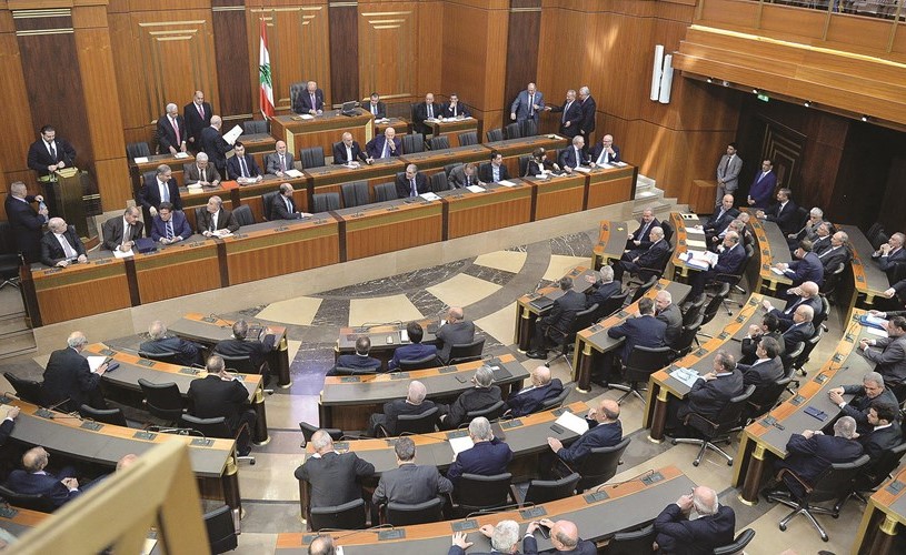رئيس الحكومة سعد الحريري يلقي كلمة في المناقشة العامة للحكومة في مجلس النواب                 (محمود الطويل)﻿