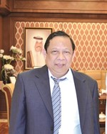  ﻿السفير ريناتو بيدرو أوفيلا﻿