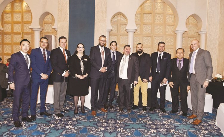 محمد علبي وخالد النجار وعبدو الخطيب وأحمد ميرخان وفواز الرفاعي وجواو وماجد القاسم ورفقة وحاتم شاطر وزايد وميكيو﻿