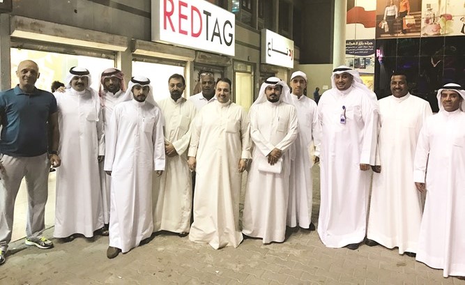 صورة جماعية للجنة المشتركة خلال حملتها بمنطقة العقيلة ﻿