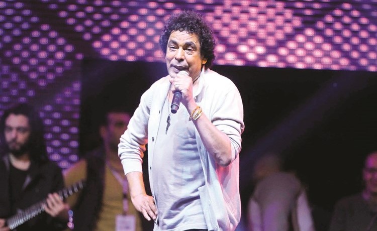 محمد منير﻿
